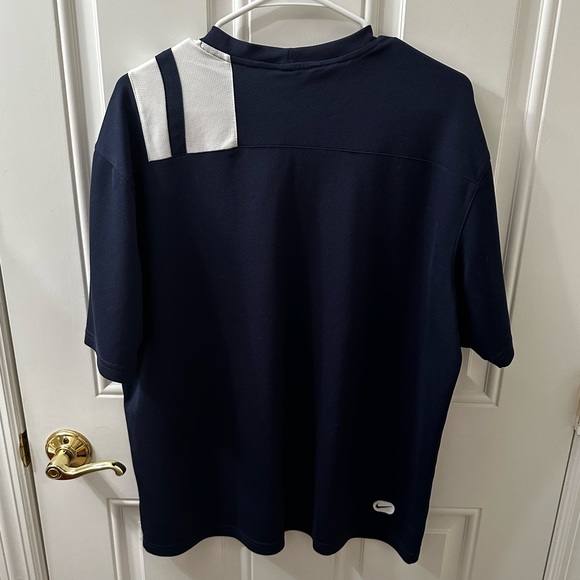 Vintage 💎 Y2K Nike t-shirt - Picture 3 of 5